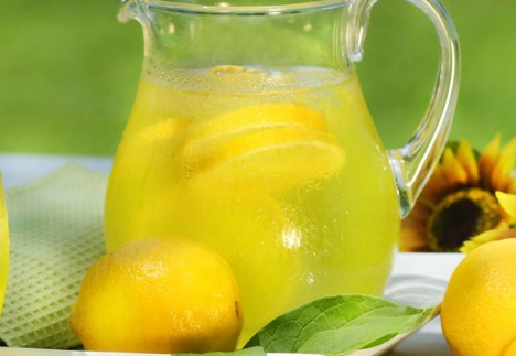 美容養(yǎng)顏必讀項目，每天喝檸檬水好嗎