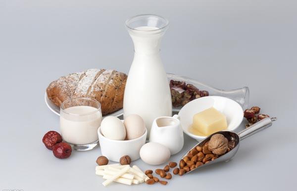 高中生營(yíng)養(yǎng)早餐食譜 這4種搭配最營(yíng)養(yǎng)