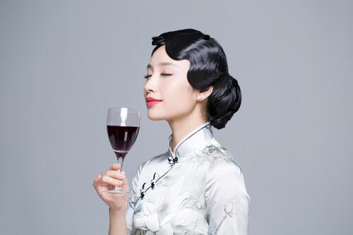 紅酒的好處 不得不說的八個(gè)方面