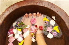 經常泡腳的好處 不可不知