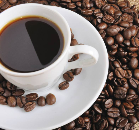 加劇高血壓 看看喝咖啡的好處和壞處有哪些