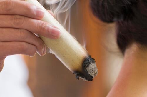 艾灸注意事項   艾灸前、中、后注意事項各不同