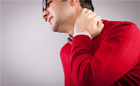 頸椎病怎么治療，白領(lǐng)一族需要看看