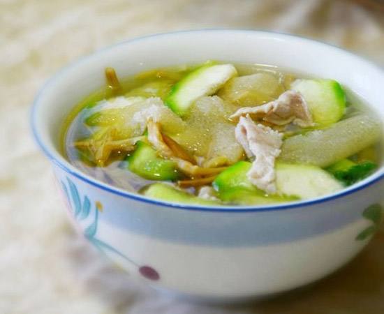 痛風(fēng)是什么？5大治療痛風(fēng)偏方獻(xiàn)給你