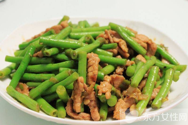 豇豆炒肉的家常做法 豇豆炒肉的營(yíng)養(yǎng)價(jià)值