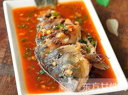 家常鯽魚的做法是怎么做的 鯽魚的營養(yǎng)價值