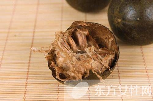 羅漢果泡水喝的功效 羅漢果怎么吃更健康