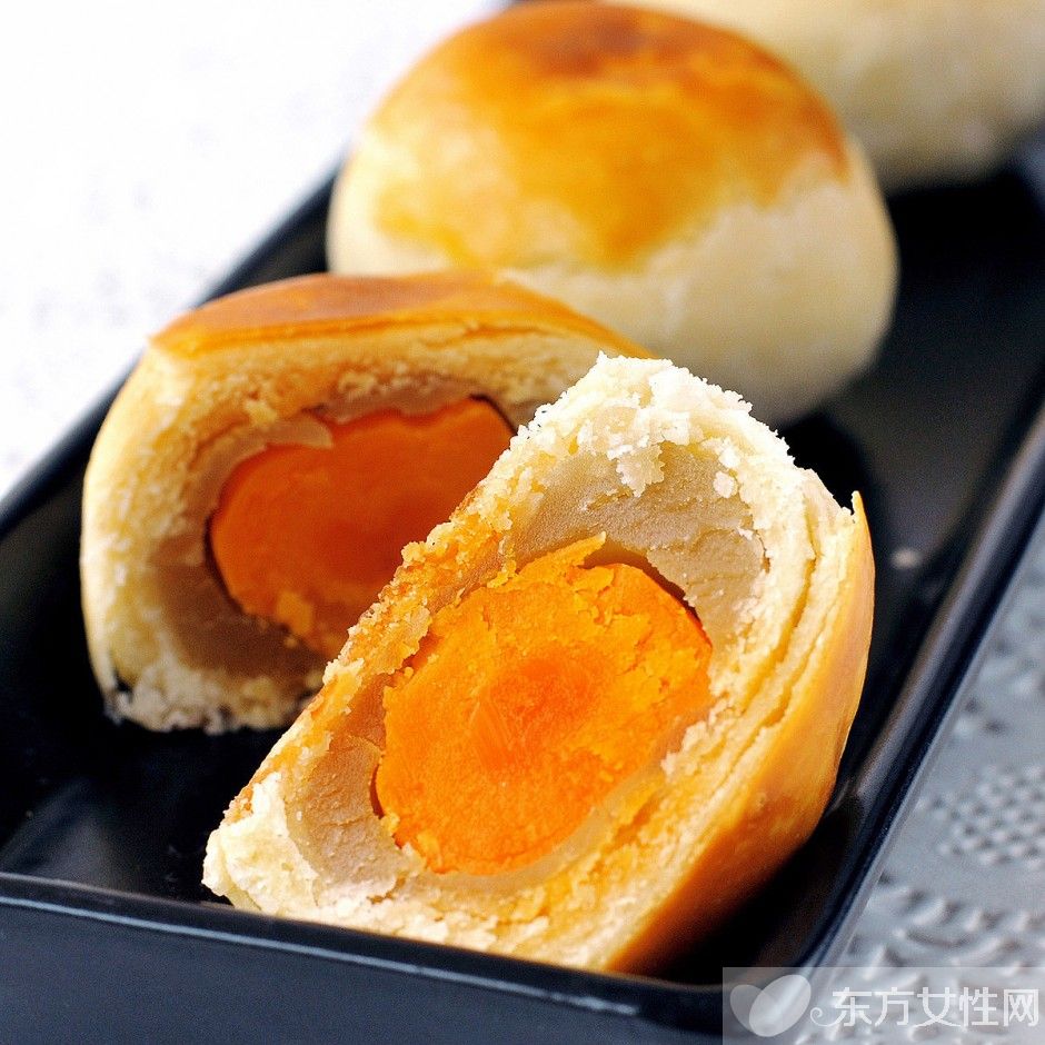 蛋黃酥的做法及配方 2種做法教你輕松做出美味
