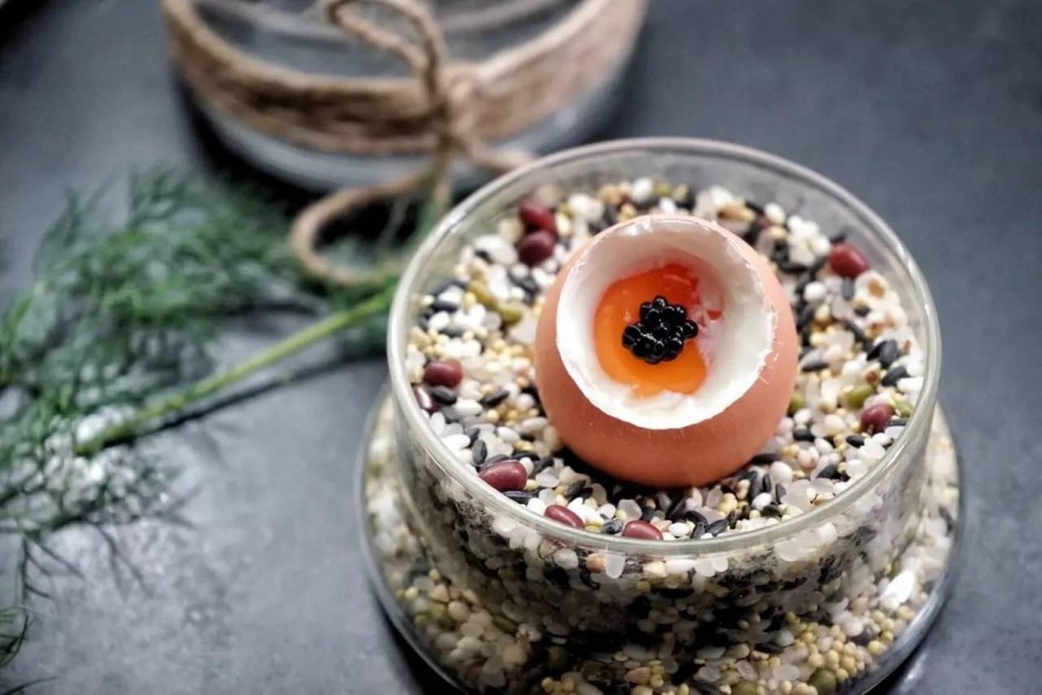 魚子醬怎么吃 細數(shù)俄羅斯魚子醬的營養(yǎng)價值