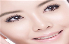 做雙眼皮的后遺癥 會留下疤痕