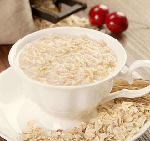 防治糖尿病 燕麥片的營養(yǎng)價值和功效介紹