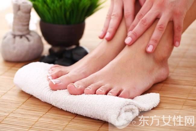 鞋子臭腳怎么辦 十種方法教你擺脫臭腳苦惱