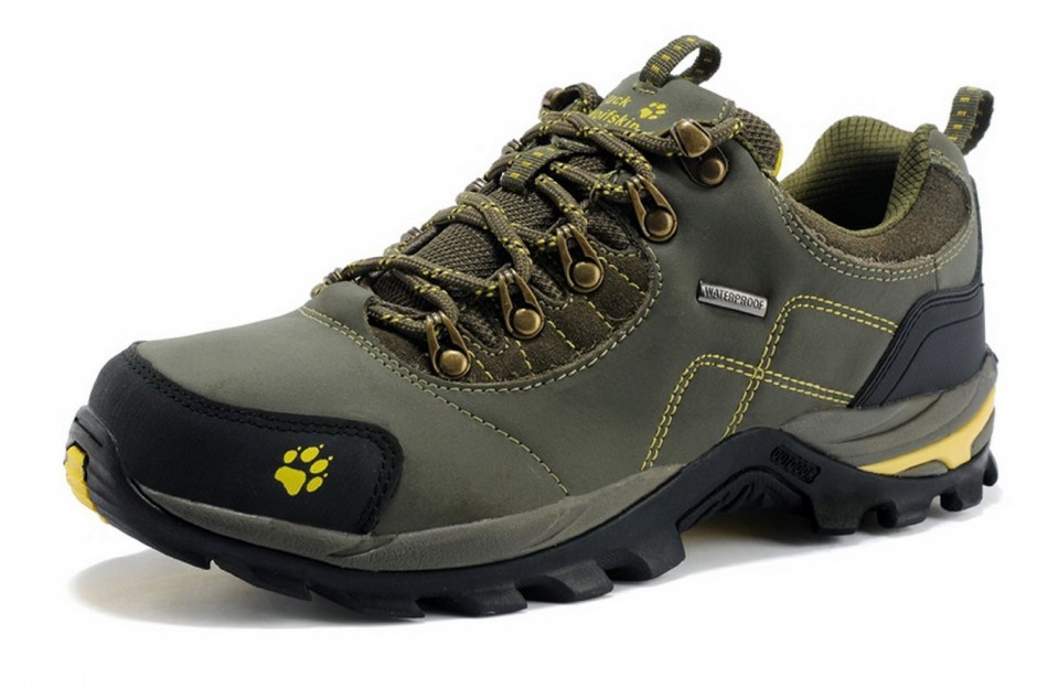 登山鞋和徒步鞋的區(qū)別 怎么挑選專(zhuān)業(yè)的徒步鞋?