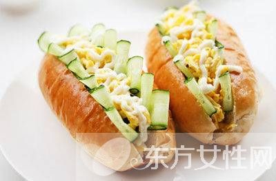 胡蘿卜餐包的做法 簡單步驟讓你輕松學會