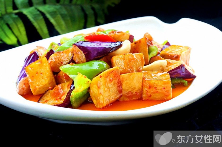 東北地三鮮的做法大全 秋冬進(jìn)補(bǔ)營養(yǎng)價(jià)值高