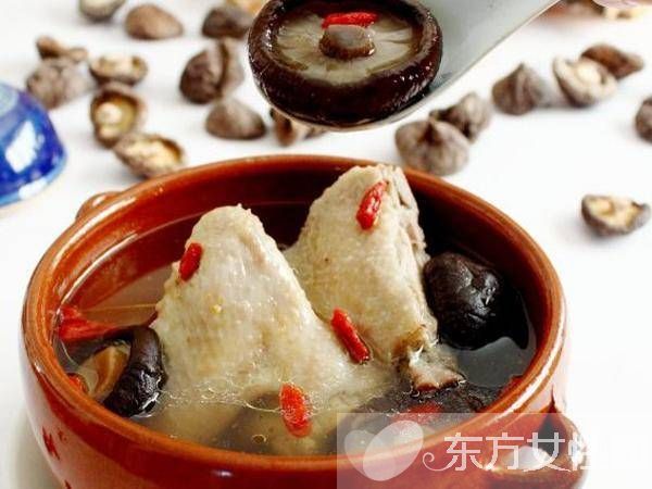 冬菇雞湯的家常做法 雞湯的營養(yǎng)價(jià)值及功效
