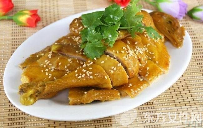 鹽焗雞怎么做的 鹽焗雞的由來(lái)