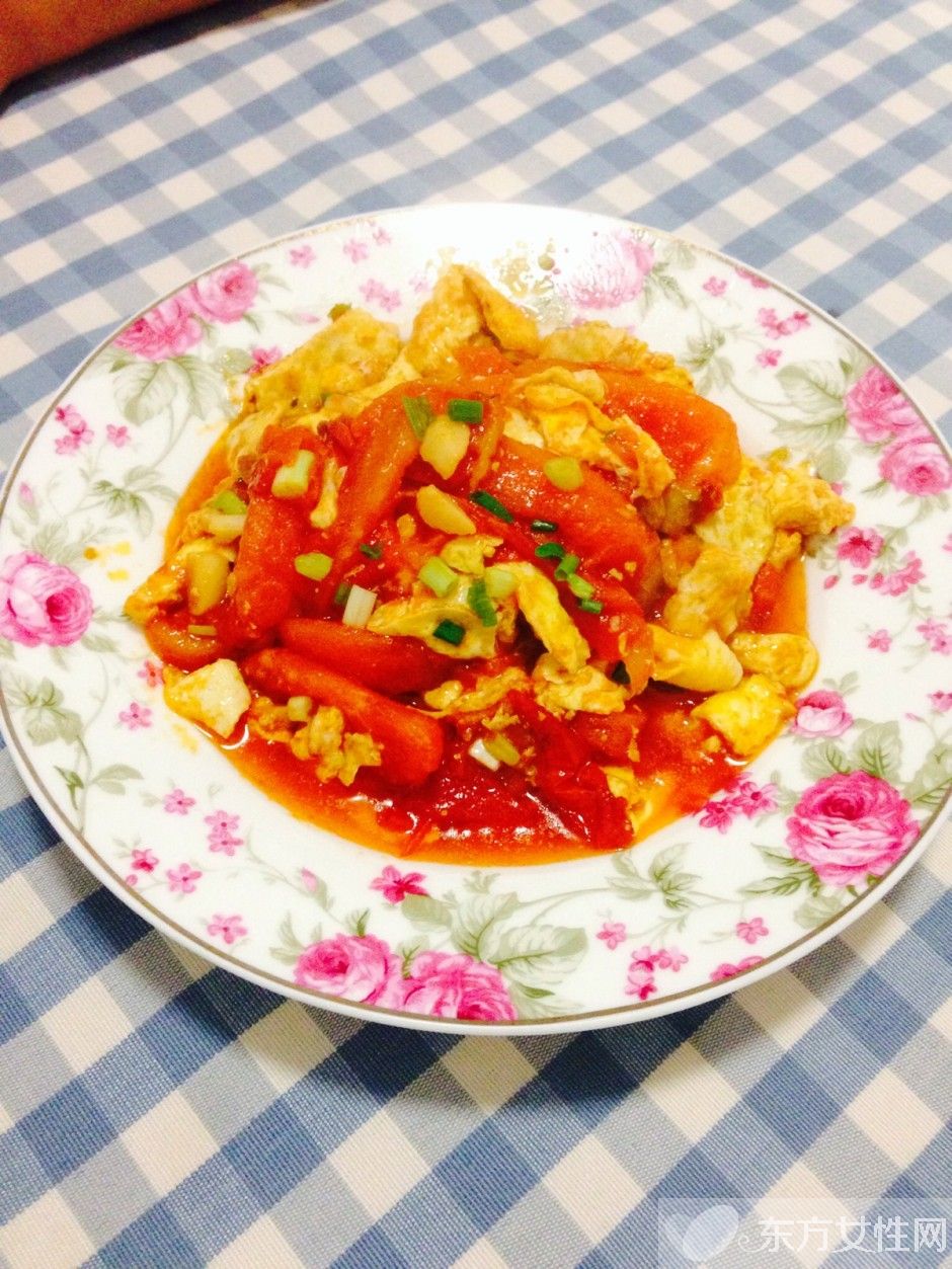 番茄炒蛋的家常做法 番茄炒蛋潤膚又助消化