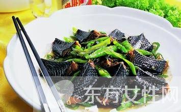 蛇肉的營(yíng)養(yǎng)價(jià)值有哪些 水蛇兩燉淡菜的做法大公開(kāi)