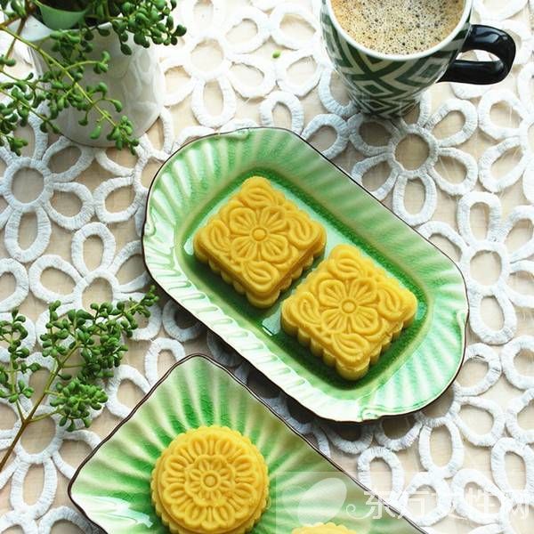 兩大綠豆糕的做法 簡單好學(xué)又美味