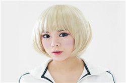 染發(fā)后洗頭掉色原因及預(yù)防染發(fā)后洗頭掉色