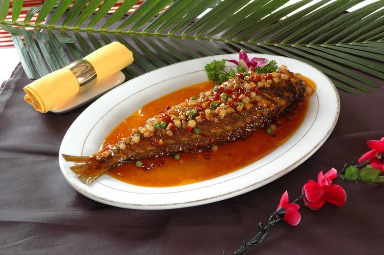 紅燒鱈魚怎么做好吃 鱈魚的營養(yǎng)功效及禁忌