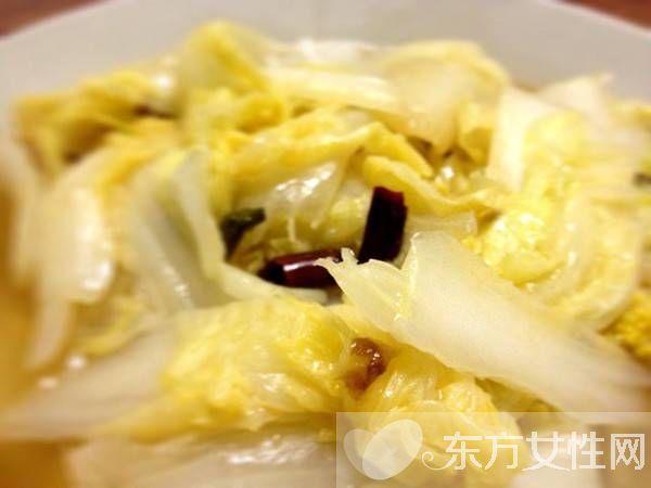 醋溜白菜的做法大公開 白菜不但能潤腸還助消化
