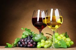 喝葡萄酒的好處和壞處 四類人群不宜喝葡萄酒