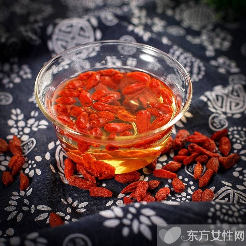 枸杞子泡茶有什么好處 分析枸杞子的功效與禁忌