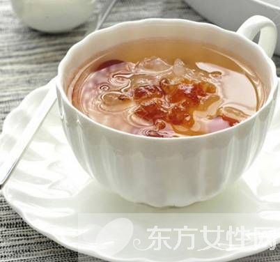 雪梨銀耳湯做法 銀耳雪梨湯的營養(yǎng)價值