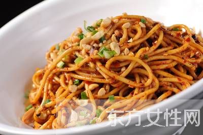 拌面的家常做法 九大家常做法任你選擇