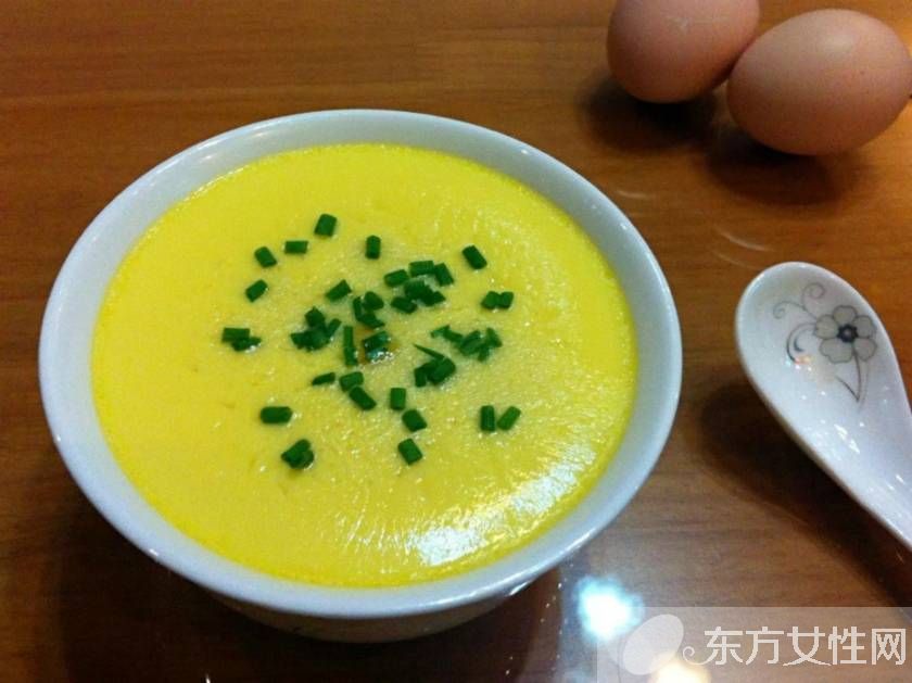 嫩滑水蒸蛋的家常做法 最關(guān)鍵的三個絕招必知