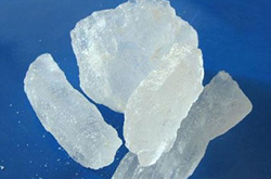 白礬的作用與功效及藥用價(jià)值