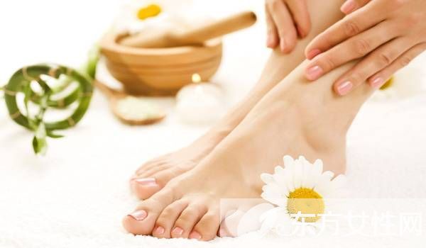 治療腳氣腳臭的方法有哪些 幾個小偏方幫到你