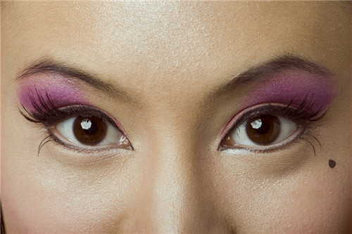 皮膚老化的信號(hào) 警惕六大皮膚老化癥狀