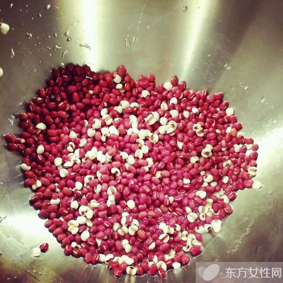 紅豆薏米湯的功效與作用 紅豆薏米湯的兩大制作方法