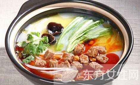 常吃米線的危害大揭秘 黑心米線 增加致癌風(fēng)險