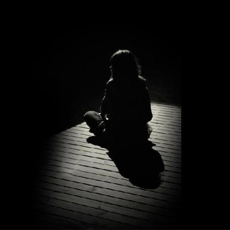 夜盲癥是缺什么引起的 夜盲癥吃什么好