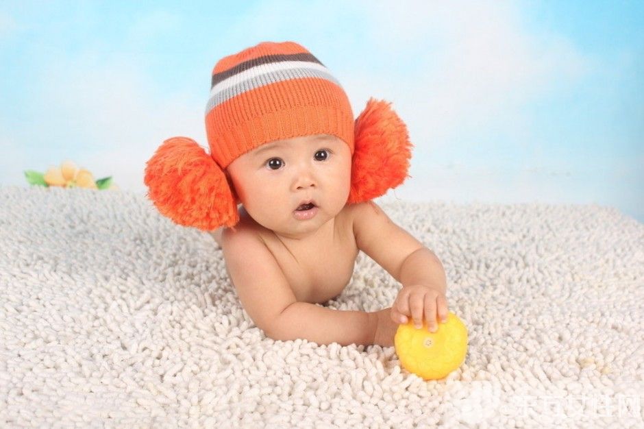 6個月寶寶發(fā)育指標(biāo) 6個月寶寶健康營養(yǎng)食譜推薦