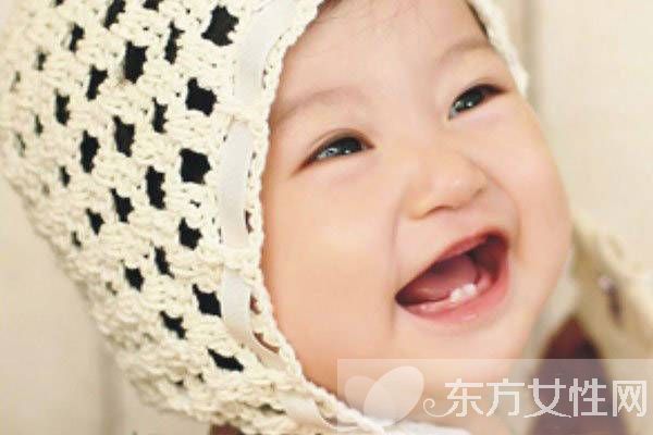寶寶幾個(gè)月長(zhǎng)牙 出現(xiàn)這些情況媽媽一定不能馬虎