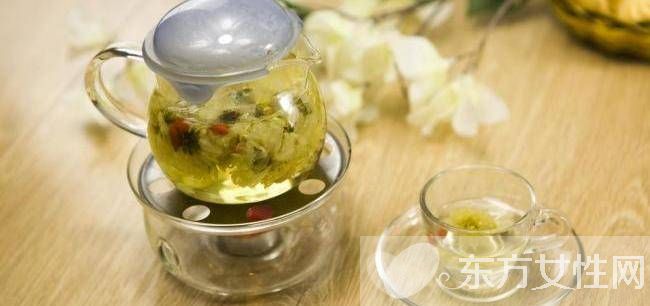 菊花茶的功效與禁忌 喝菊花茶的注意事項(xiàng)