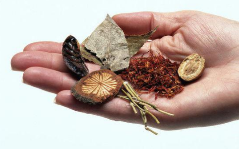 土茯苓的功效與作用有哪些 有什么注意事項