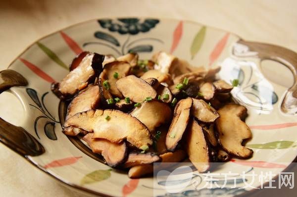 炒香菇的家常做法你知多少 分享5大簡單易學(xué)家常做法