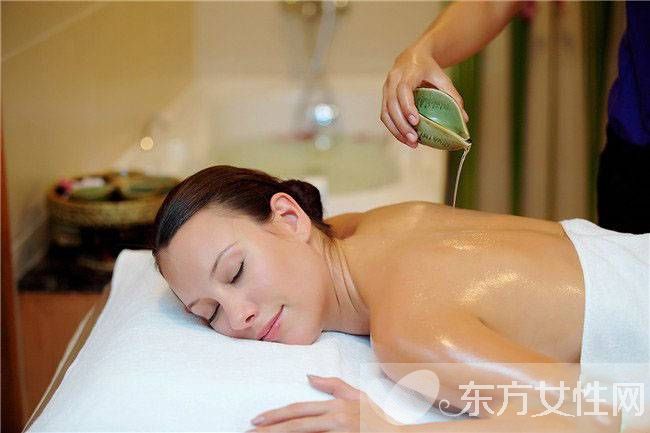 精油的功效及用法介紹 精油的各種用法推薦