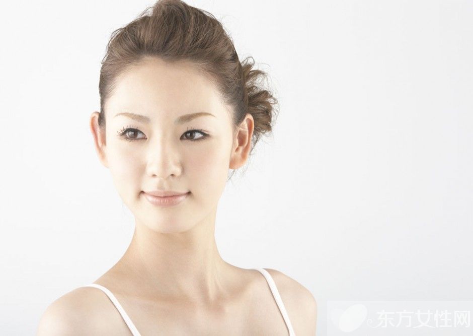 美容護(hù)膚基礎(chǔ)知識 這樣護(hù)膚整個夏天都能美美噠