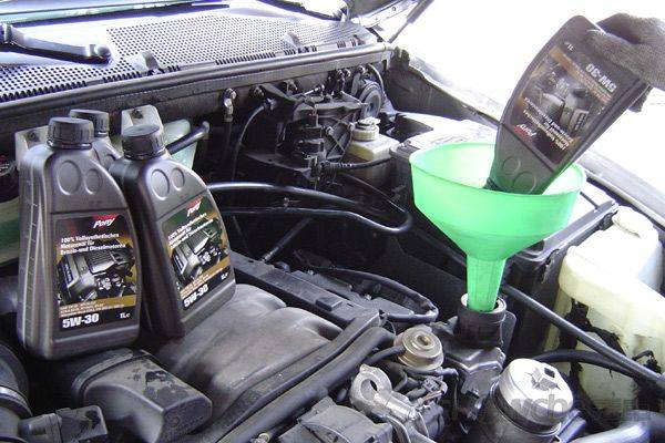 夏去秋冬來(lái) 換季養(yǎng)車(chē)謹(jǐn)記這些小常識(shí)