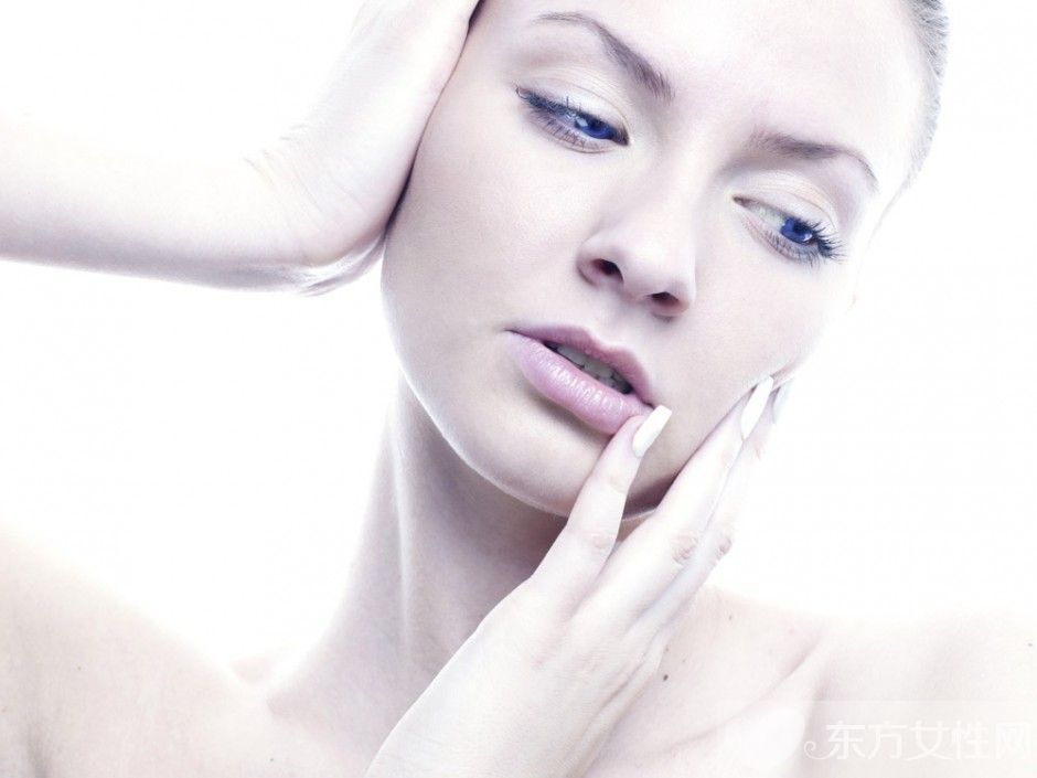 皮膚美容知識 排毒加補(bǔ)水肌膚會越來越好哦