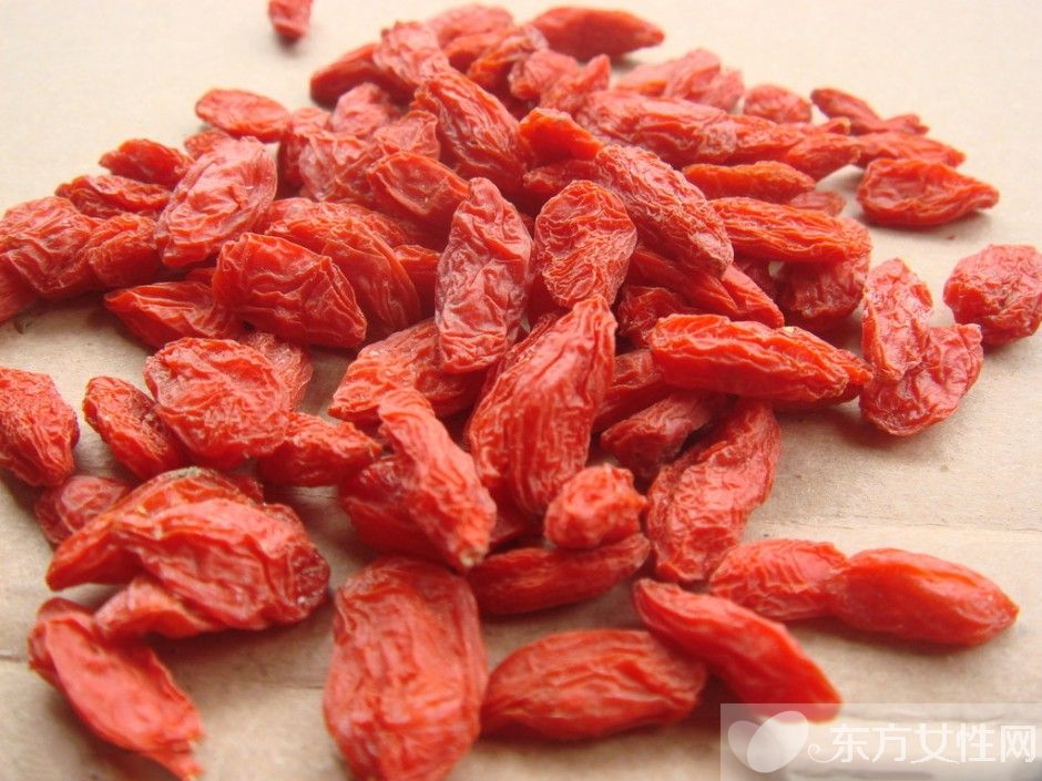 臉上皮膚很粗糙怎么辦 這些護(hù)膚小妙招值得一試