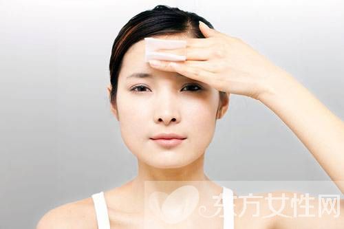 去角質(zhì)的正確方法 去角質(zhì)的7大誤區(qū)很多人都犯過