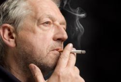 吸收二手煙的危害你知哪些 怎么把危害降低